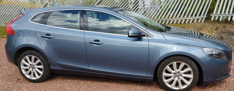 VOLVO V40 2.0 D4 SE Lux Euro 5 (s/s) 5dr